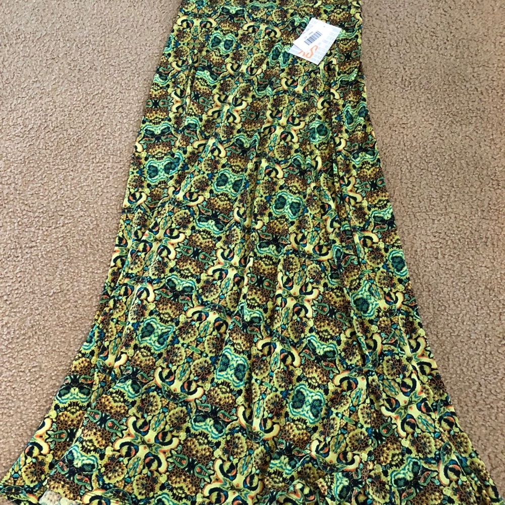 NWT XS Lularoe Maxi skirt